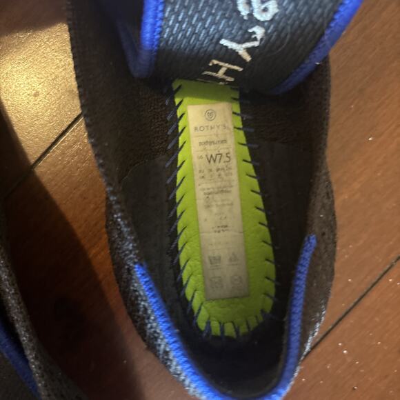 ROTHY'S 'The Point' Size 7 Black Knit Ballet Flat Ecco Friendly Washable - Picture 3 of 6